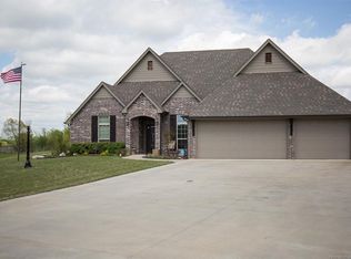 6092 E 150th St N, Collinsville, OK 74021