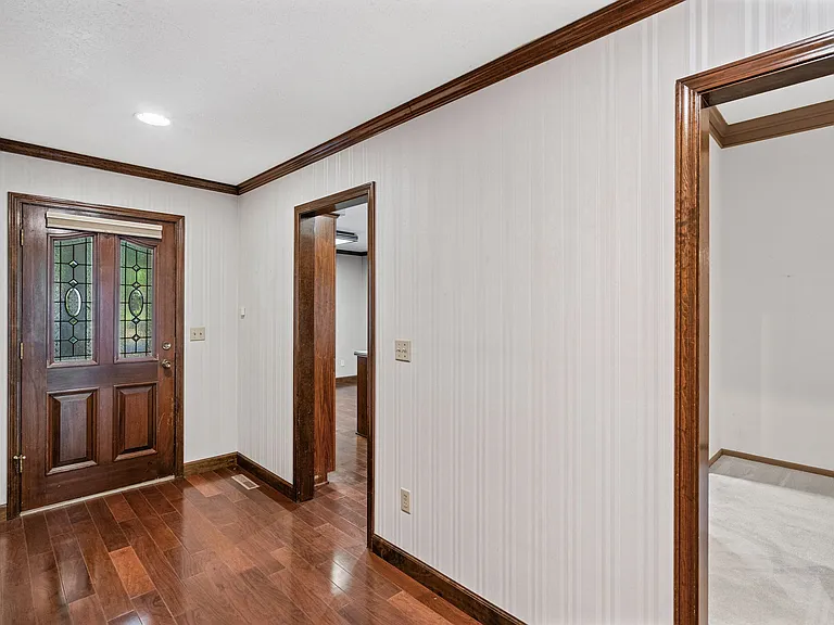 11129 Ash St — Photo 4