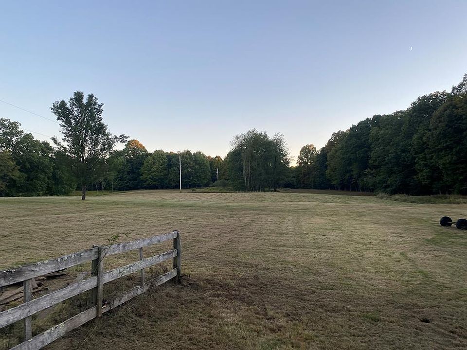 1st image of 2947 Crickmer Rd