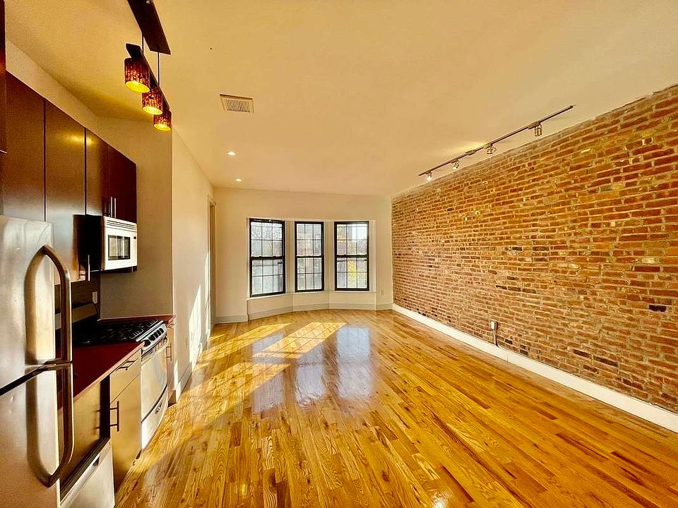 1st image of 103 Quincy St #4L