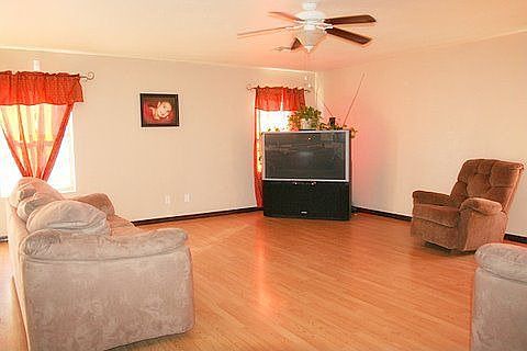 5th image of 1557 W Joyce Lou Dr