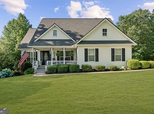 221 Timber Ridge Dr, Clarkesville, GA 30523