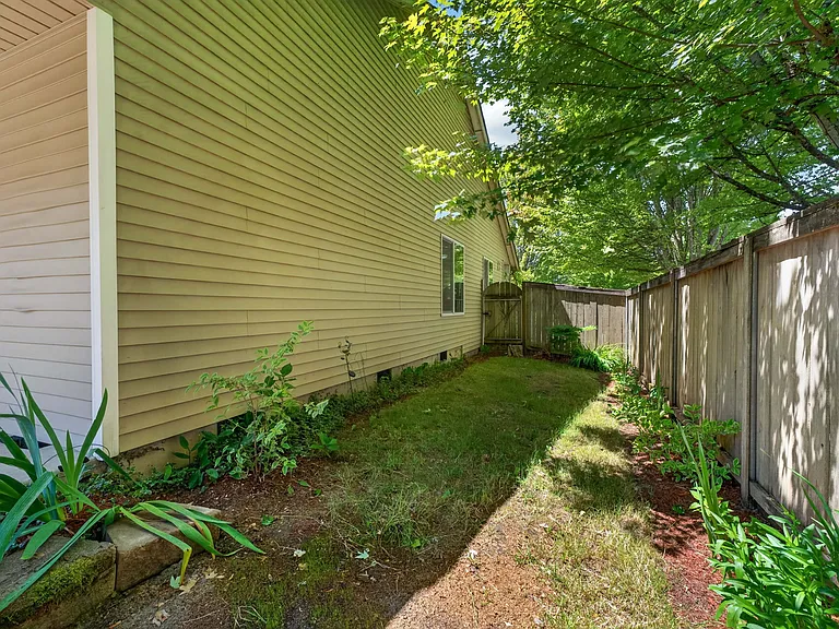 811 NW 16th Ave — Photo 30