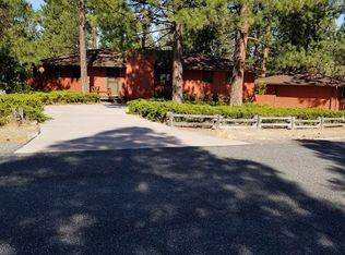 6224 Hogan Dr, Weed, CA 96094