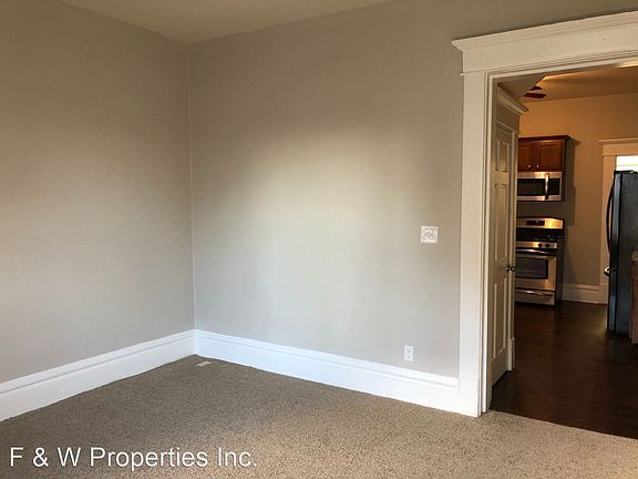 4th image of 65-71 S Douglass St #2860577