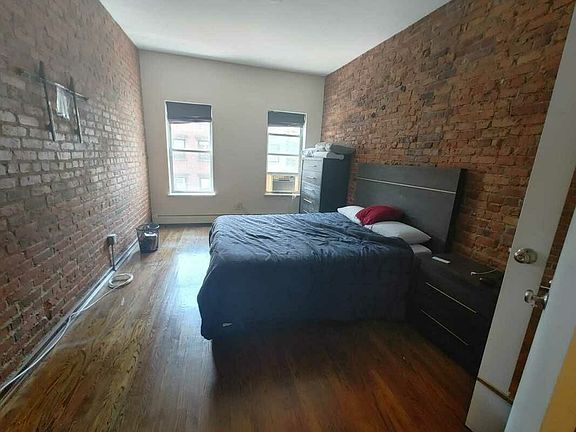 2nd image of 265 Bleecker St #2