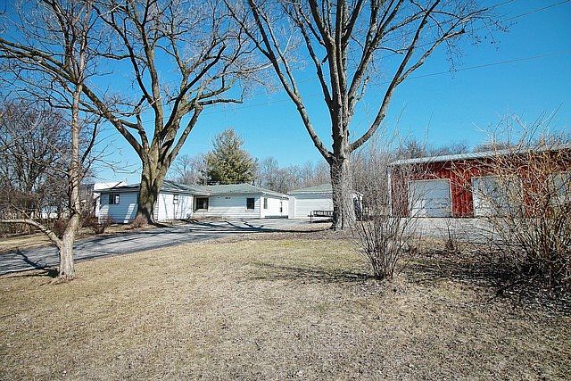 1st image of 6974 Hiatt Dr