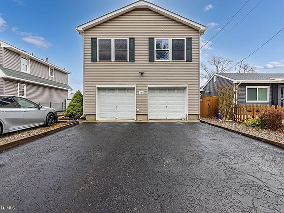 2nd image of 761 Garfield Ave