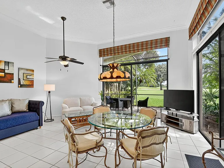 4553 Barclay Fair Way — Photo 17