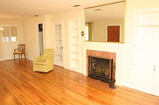 3rd image of 3506 W San Jose St