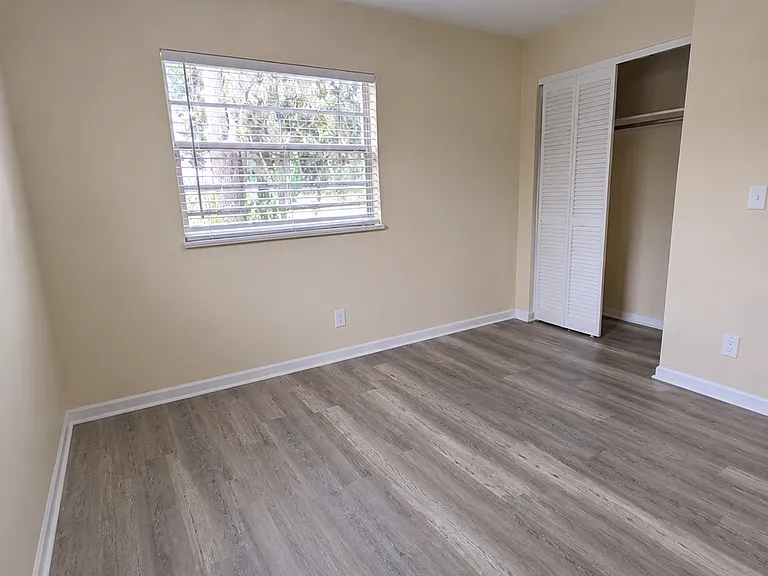 8212 Troxler Dr — Photo 9