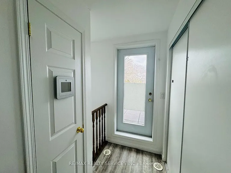 639 Lawrence Ave W #321 — Photo 19