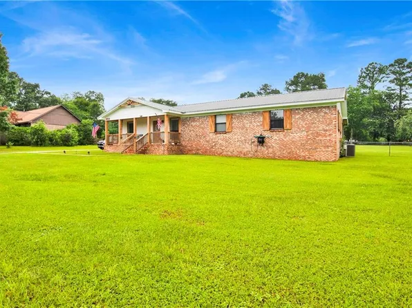11525 Brenda Rd, Fairhope, AL 36532