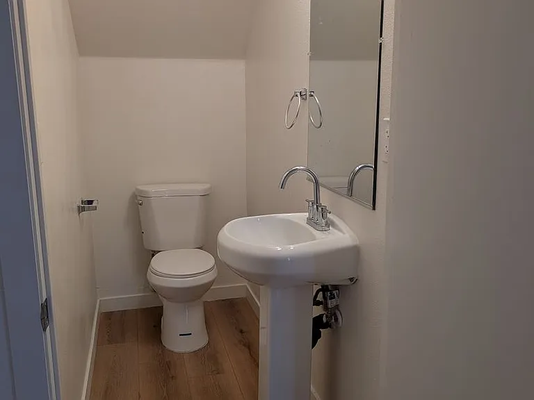 2120 Mountain View Rd — Photo 6