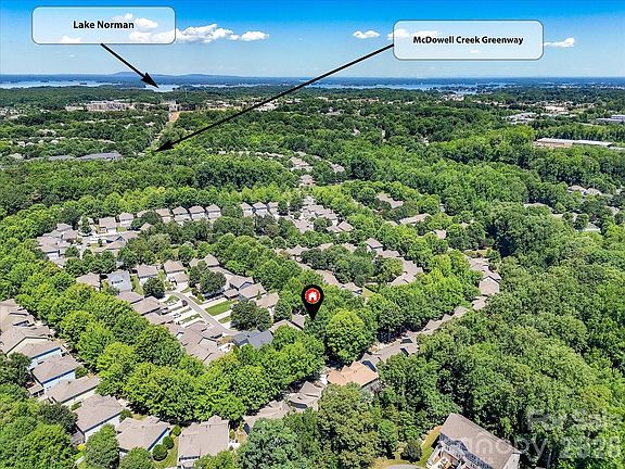 3rd image of 17404 Harbor Walk Dr