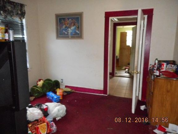 3rd image of 620 Byron Ave
