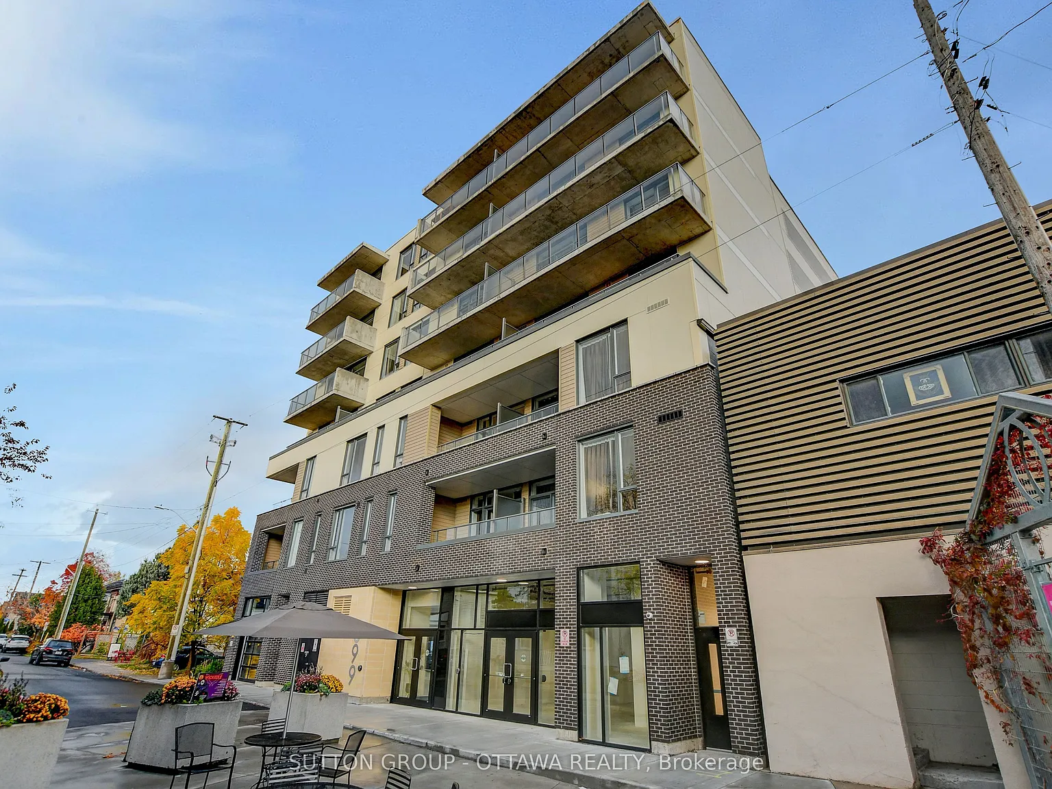 2 bed, $2,700 — Photo 3