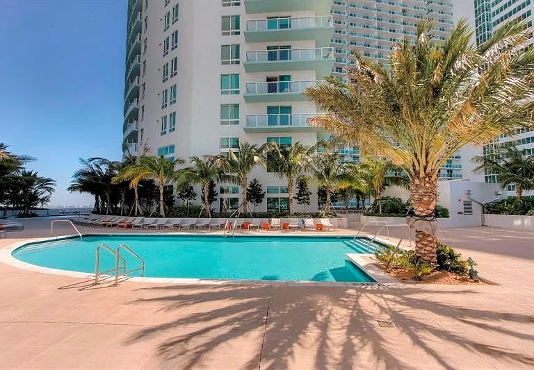 1900 N Bayshore Dr #1709 — Photo 21