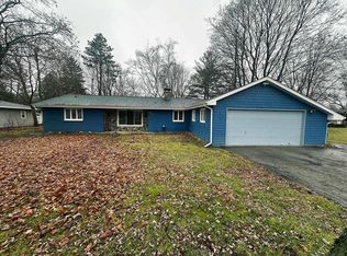 8368 Coldwater Rd, Flushing, MI 48433