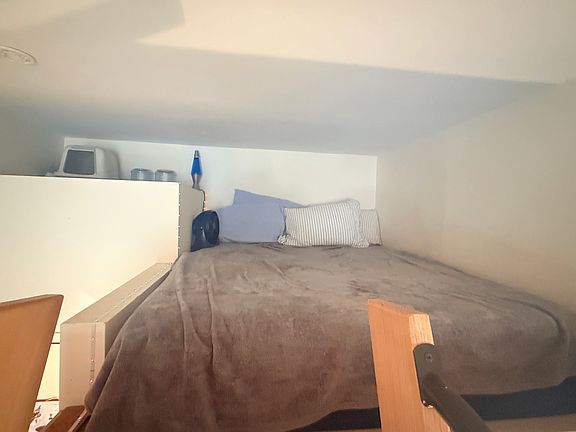 3rd image of 155 W 82nd St APT 2F
