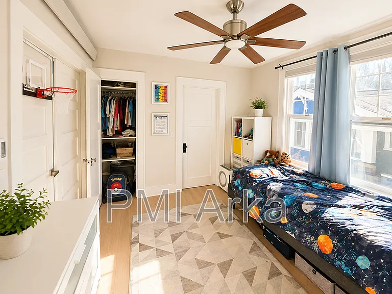 1219 N Allen Pl — Photo 6