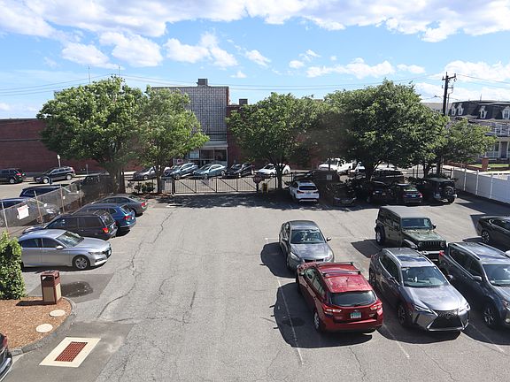 5th image of 34 Haviland St APT 301