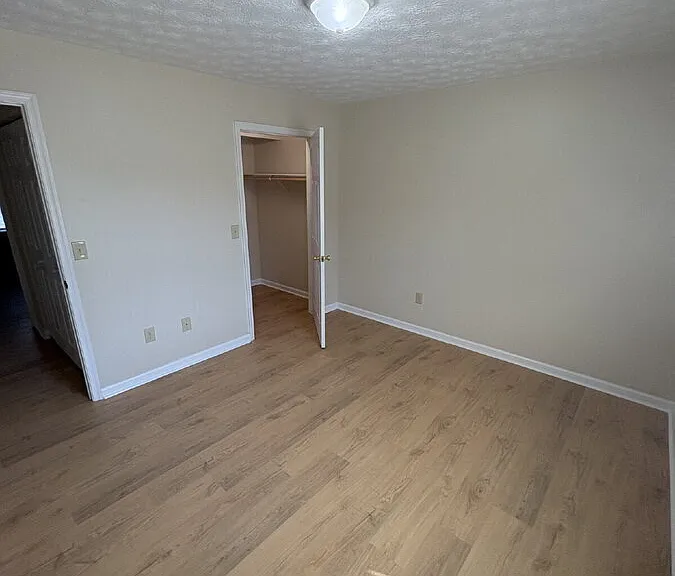 1374 Reservoir St #D — Photo 13
