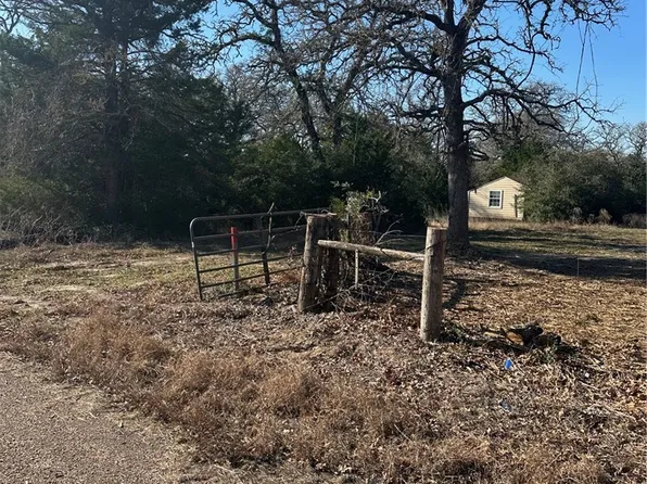 Pauline Ln, Caldwell, TX 77836
