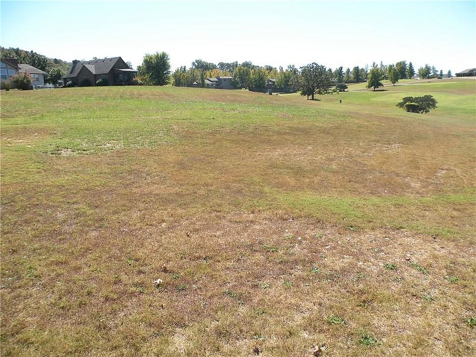 2nd image of 1 Colt Ln #9