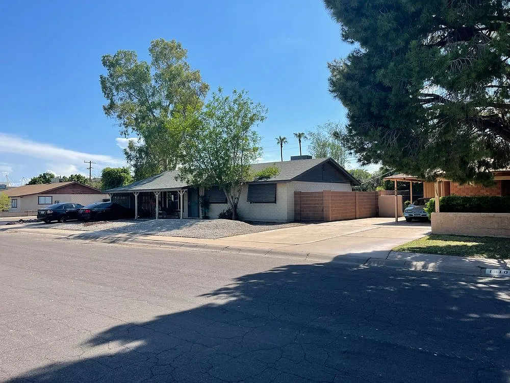 4 bed, 1836 sqft, $2,095 — Photo 1