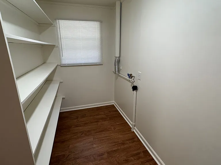 616 Commanche Dr — Photo 9