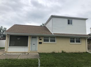 18285 Koester St, Riverview, MI 48193