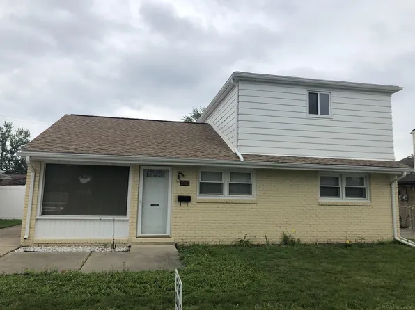 18285 Koester St, Riverview, MI 48193