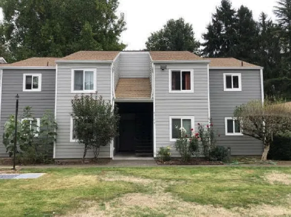 2710 SE 138th Ave APT 50, Portland, OR 97236