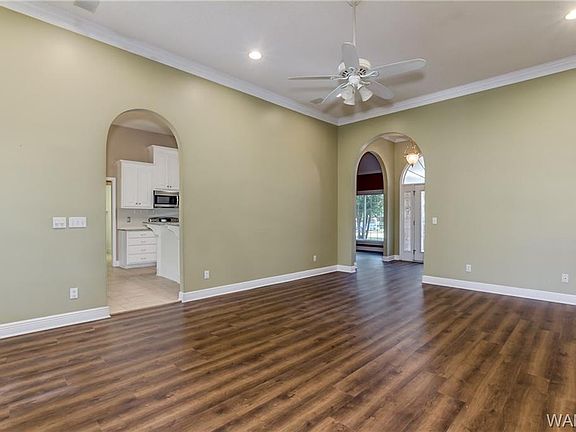 5th image of 3981 Gaineswood Ln