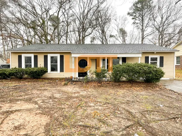 107 Osmond Dr, Taylors, SC 29687