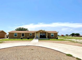 11 Lark Ln, Artesia, NM 88210
