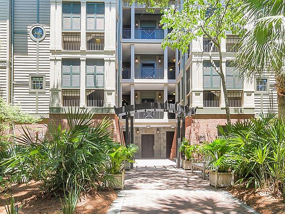 3rd image of 6015 Green Dolphin Way