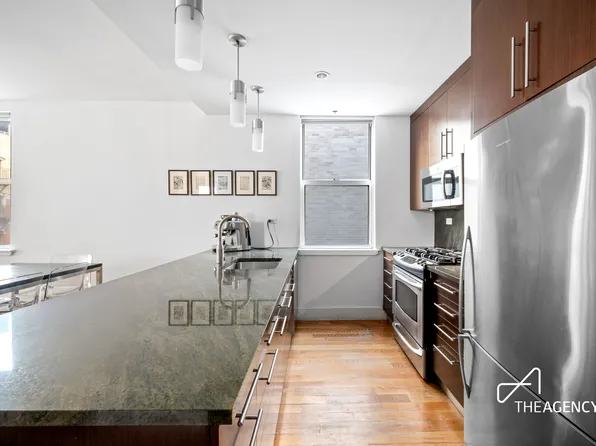 154 Attorney Street image 4 of 9