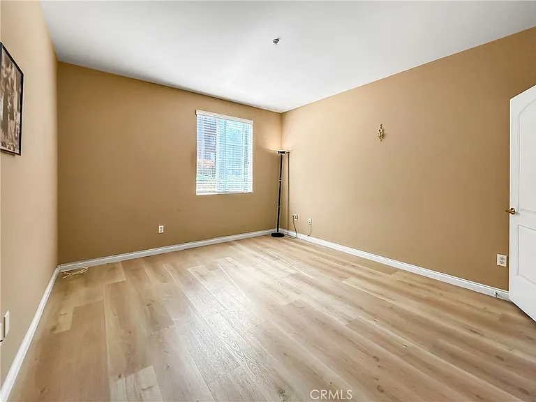 360 W Avenue 26 — Photo 7