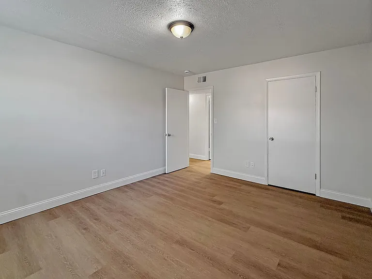 5564 E Virginia St — Photo 27