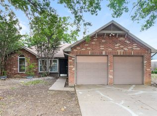 1503 Waxwing Ct, Arlington, TX 76018