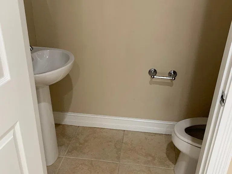 1176 Pinewood Lake Ct — Photo 14