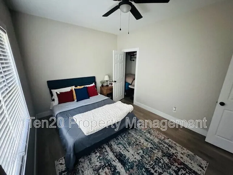 24 Lemon Way — Photo 7