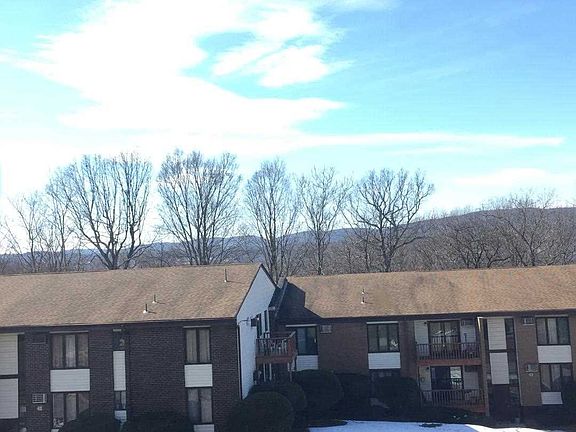 3rd image of 3 Hook Rd Unit 55G