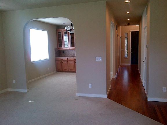 From Family room towards main entry