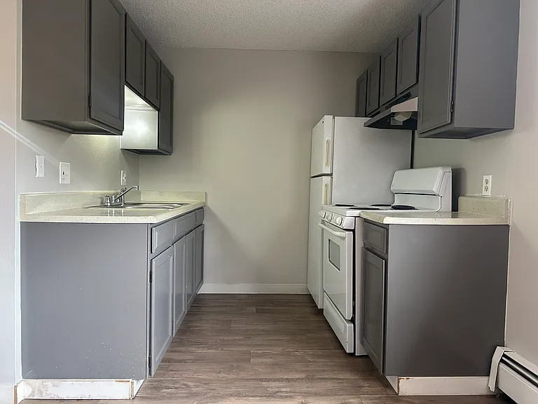 751 W Prentice Ave #303B — Photo 4