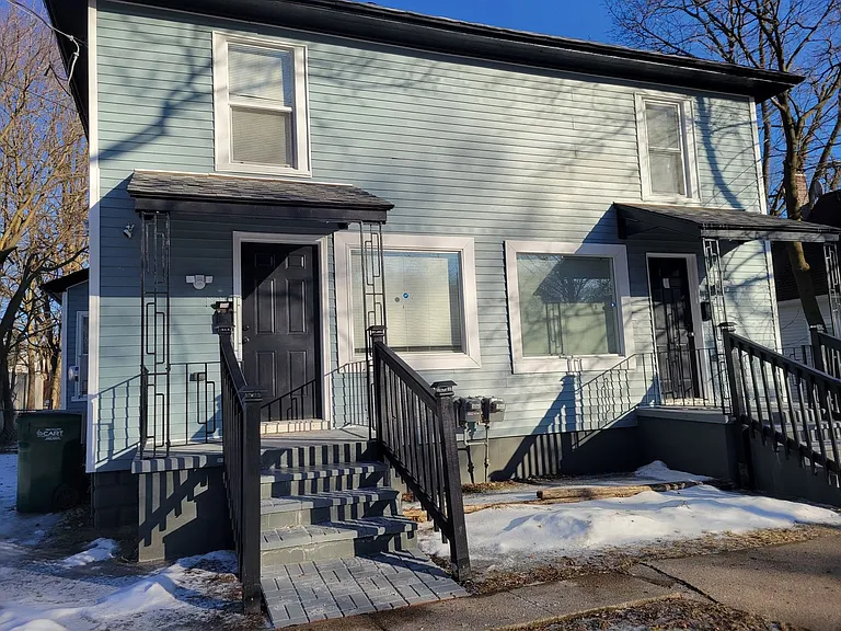 1711 Coleman Ave — Photo 1