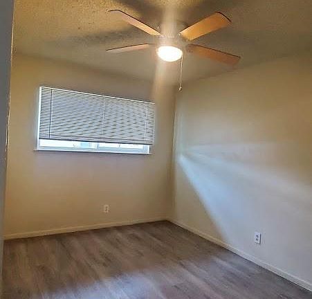 5th image of 4431 E Hedges Ave #A