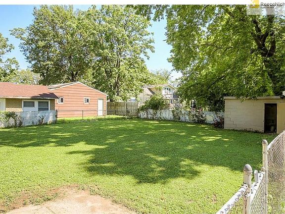 4th image of 2411 S 45th St